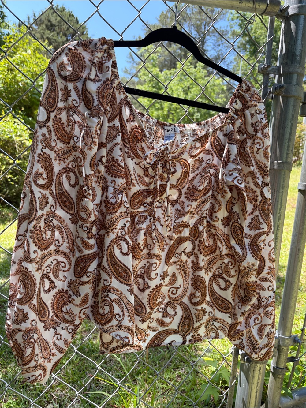 Rue21 Cream and Brown Paisley Peasant Blouse - Picture 5 of 8